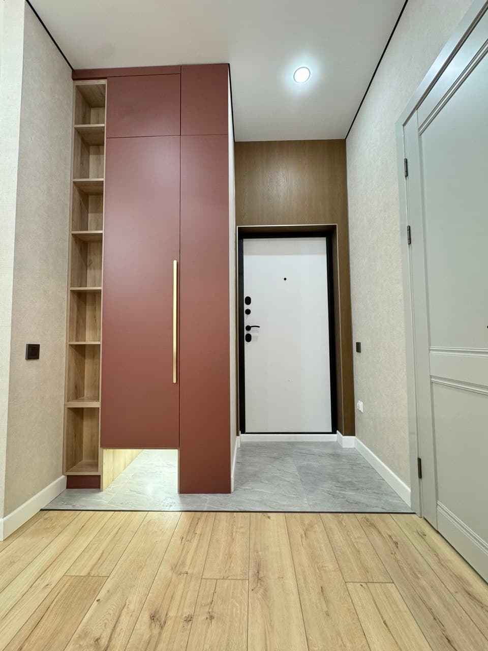 Прихожая · Delta